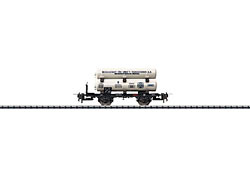 Express Train Passenger Car Add-On Car Set. | Trix Websites