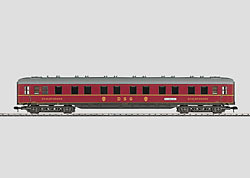 Set with 3 Passenger Cars. | Maerklin US
