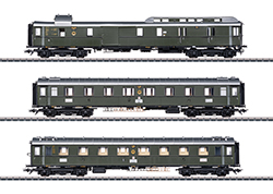Set sneltreinrijtuigen FD 226, passend bij stoomlocomotief type 01