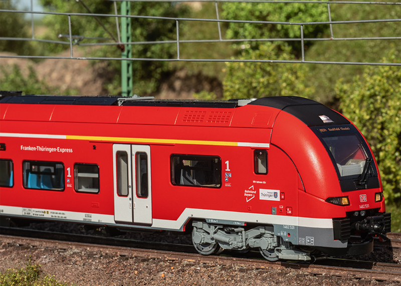 コレクション MARKLIN Siemens Desiro HC Electric Powered Train | Maerklin US