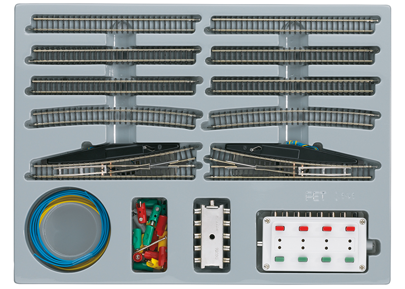 メルクリンミニクラブ　8191 SET-E 分岐器セット　Ｚゲージ E Extension Set with Electric Turnouts | Maerklin US