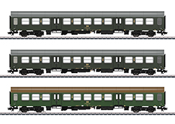 Halberstadt Center Entry Passenger Car | Märklin Website DE