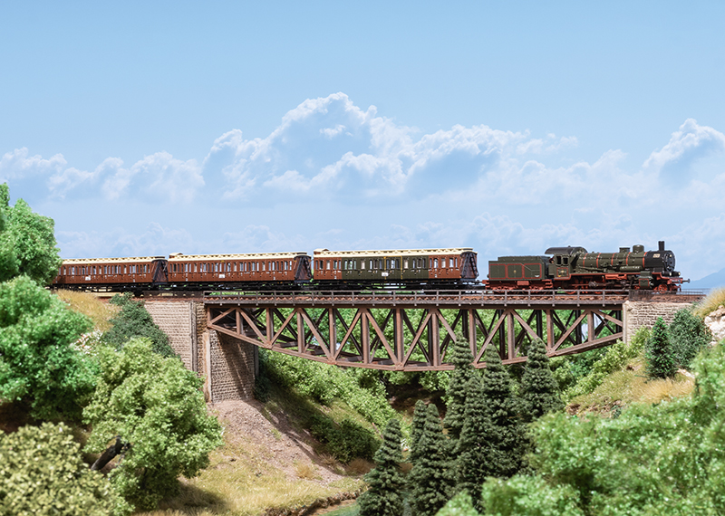 Class P8 Steam Locomotive | Maerklin US