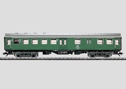 Express Locomotive with Tender. | Maerklin US